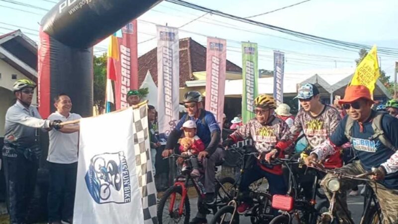 Jalin Silaturahmi, Kasdim 1016/Palangka Raya Ikuti Gowes Bareng Komunitas Sepeda