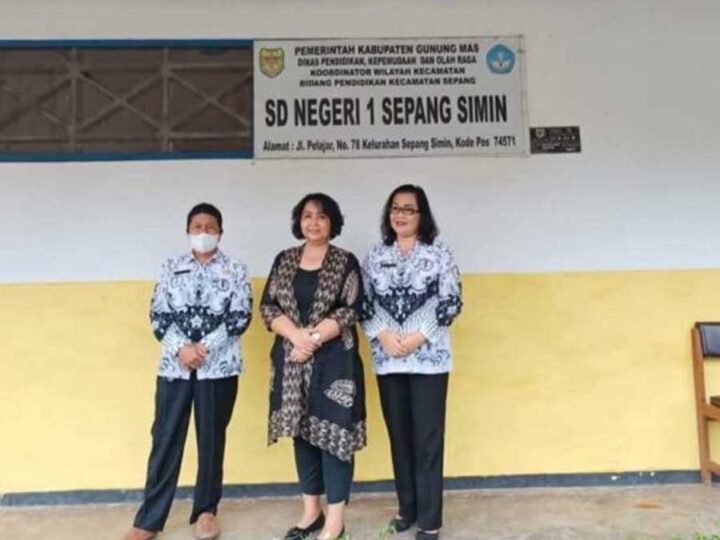 Pentingnya Peran Kepala Sekolah Majukan Pendidikan di Kabupaten Gunung Mas