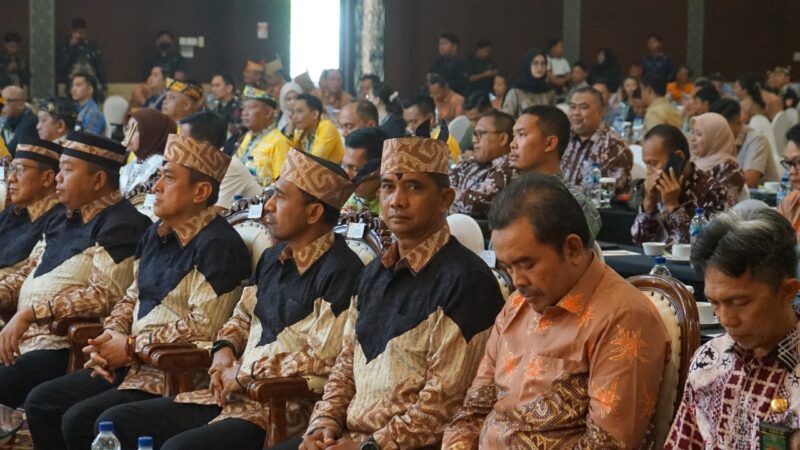 Kasdim 1016/Plk Hadiri Pembukaan Muskomwil V APEKSI Regional Kalimantan