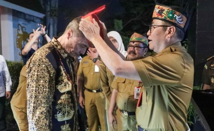 Plt. Kadisdik kalteng Sambut Program Beasiswa Federasi Rusia Untuk Kalteng