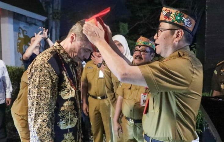 Plt. Kadisdik kalteng Sambut Program Beasiswa Federasi Rusia Untuk Kalteng