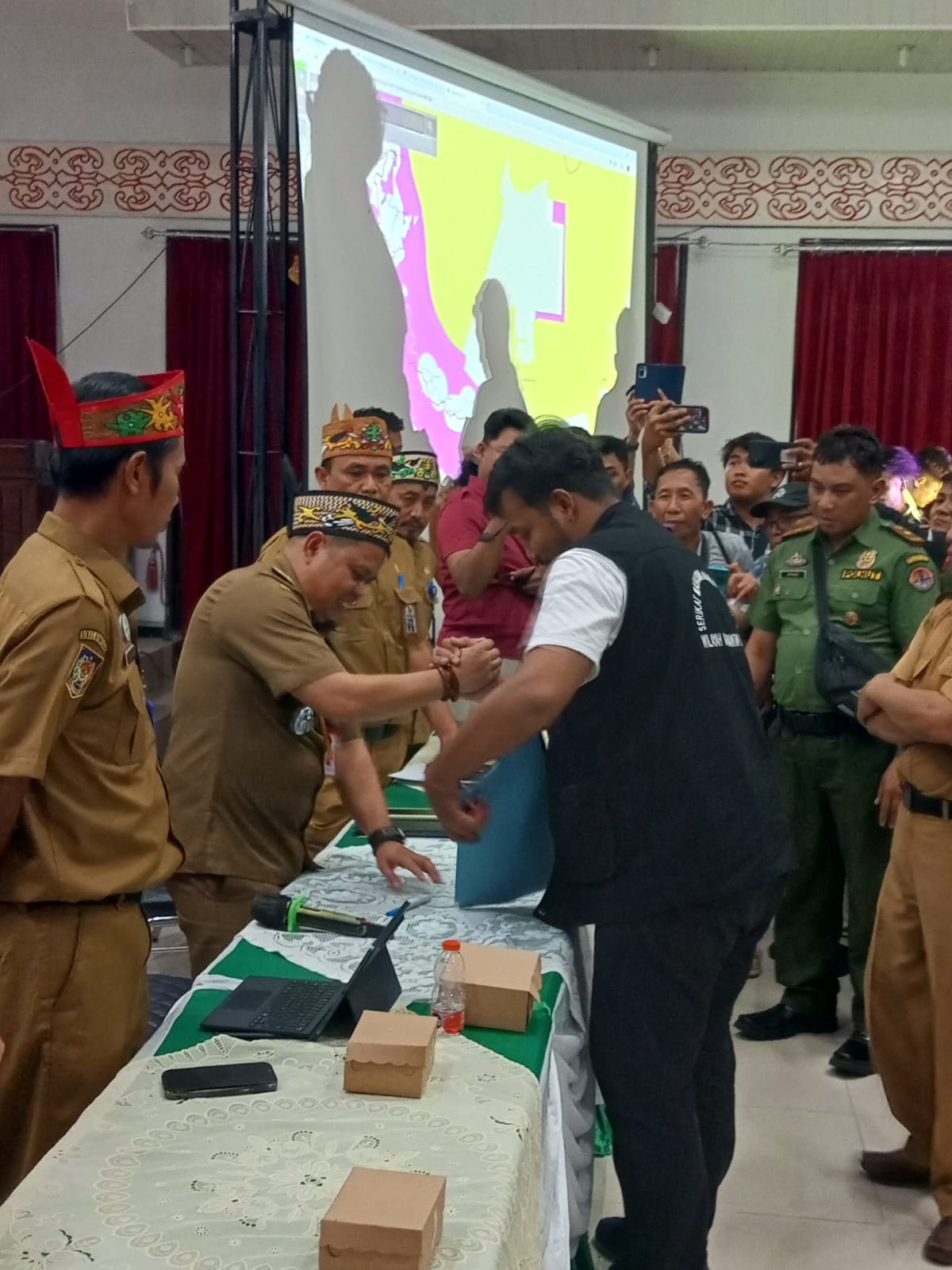 Kadishut Kalteng di Kritisi Aliansi Masyarakat Peduli Hutan.