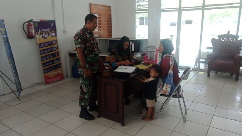 Pererat Sinergitas, Babinsa Komsos Dengan Perangkat Kelurahan