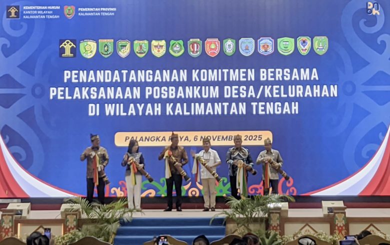 Menkum Supratman Resmikan 1.571 Pos Bantuan Hukum.