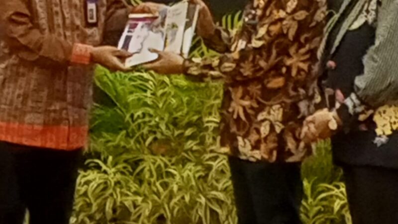 Perkuat Mutu Tulisan Sejumlah Jurnalis Ikuti Pembinaan Bahasa Negara 2025