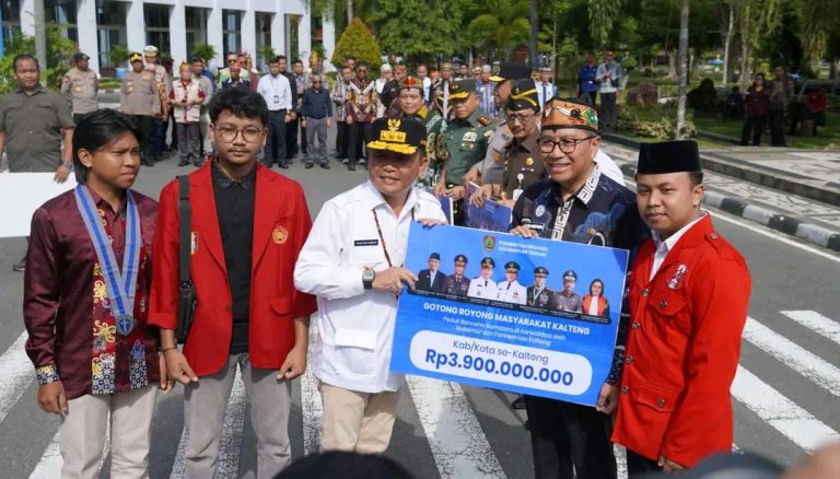 Bantu Daerah Bencana, Gubernur Salurkan Senilai Rp 9,145 Milyar.