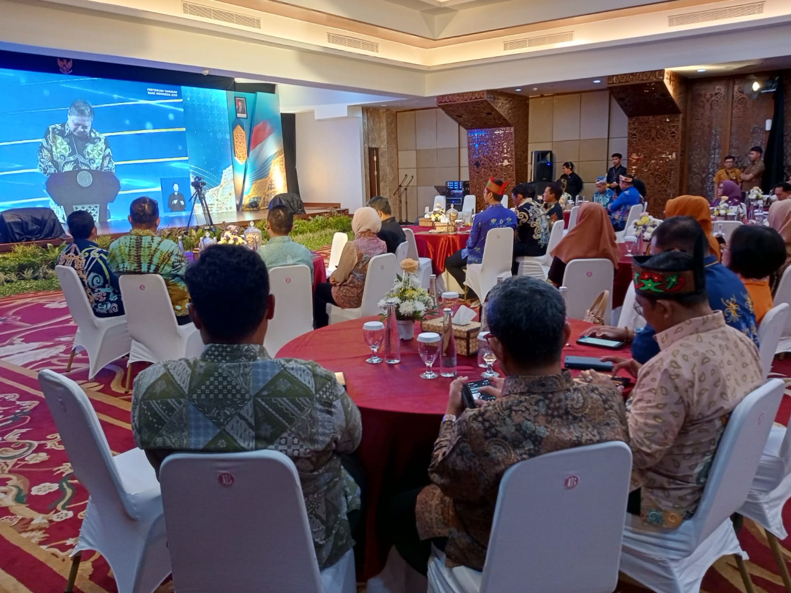 Pertemuan Tahunan BI 2025, Tangguh dan Mandiri, Sinergi Mendorong Pertumbuhan Ekonomi Lebih Tinggi.