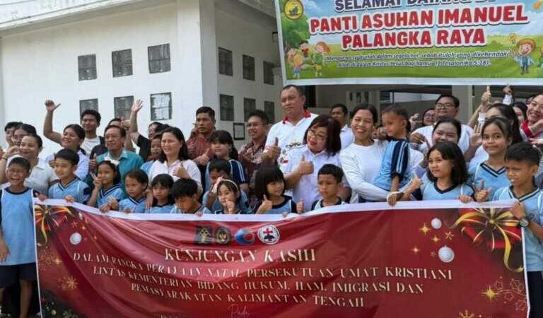 Rayakan Natal Ditjenpas Kemkumham, Gelar Kunjungan Kasih ke Panti Imanuel.