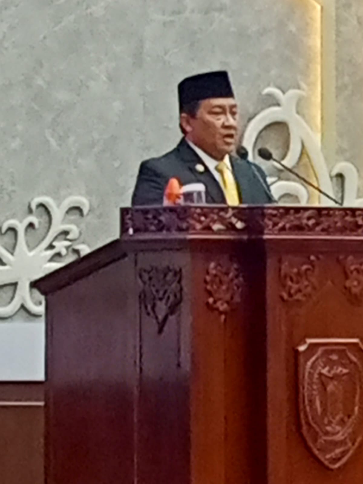 Paripurna 8 DPRD, Gubernur Kalteng Sampaikan Tiga Raperda