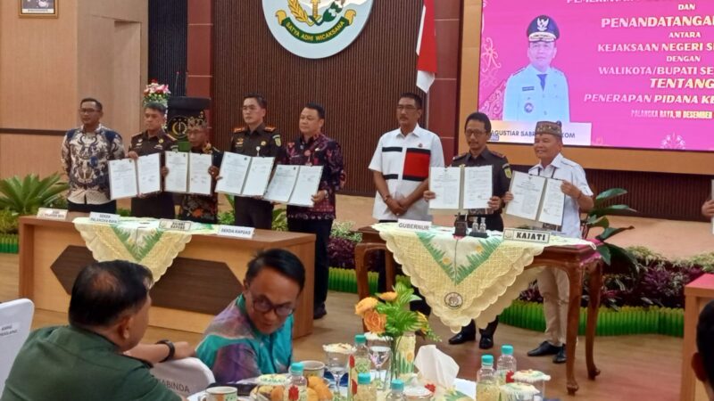 Gubernur dan Kepala Kejaksaan Tinggi Kalteng Tandatangani Nota Kesepakatan (MoU)