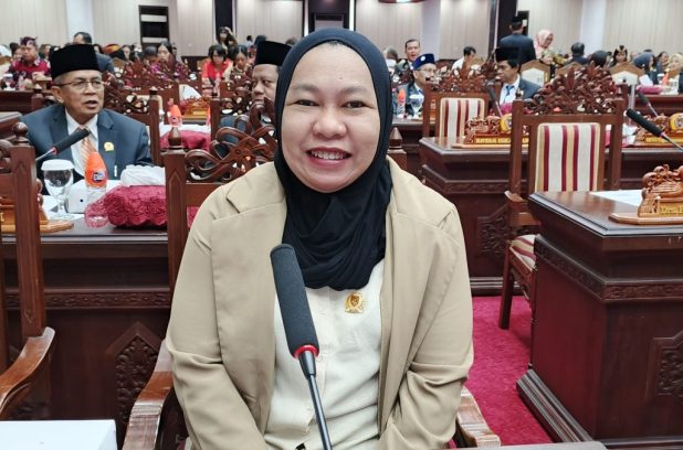 Anggota Dewan Pipit Setyorini Ingatkan Layanan WFA Picu Dampak Negatif.