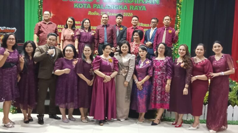 Dinas Pendidikan Kota Palangka Raya Rayakan Natal 2025.