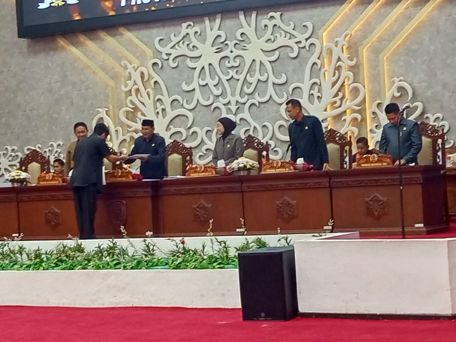 Paripurna Perdana 2026, DPRD Kalteng Laporkan Hasil Reses Dapil.