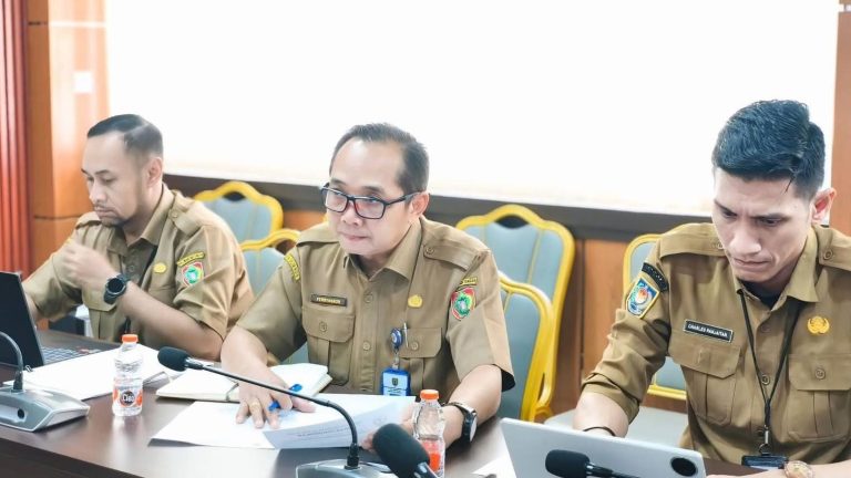 ESDM Matangkan Rencana Penyaluran PLTS Untuk Sekolah.