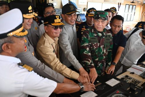 Pastikan Kelancaran Mudik Lebaran, Gubernur Sidak Pelabuhan Laut Sampit.