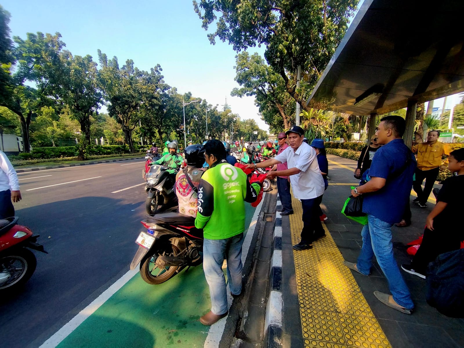 PEWARNA Indonesia DKI Jakarta Gelar Aksi Sosial, Teguhkan Nasionalisme, Kepedulian Lingkungan, dan Toleransi