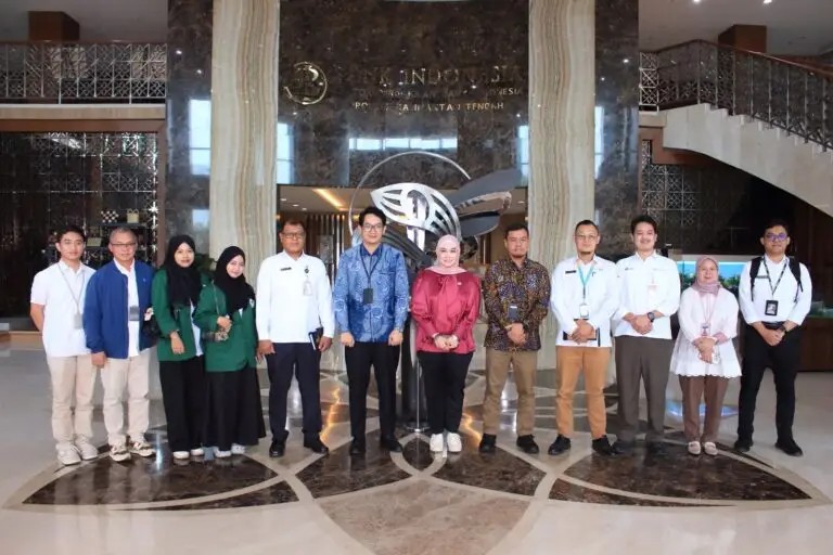 Pantau Ekonomi, Senator DPD RI Siti Aseanti Kunker Bank Indonesi Perwakilan Kalteng.