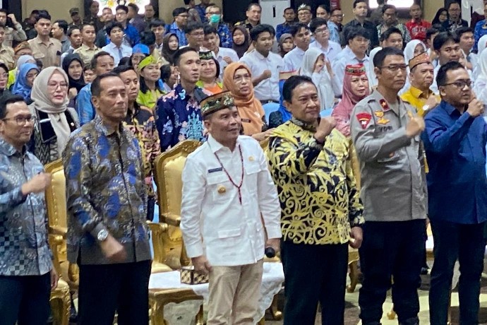 Pastikan Tiap Anak Bisa Sekolah, Gubernur Launching Program Strategis Sektor Pendidikan