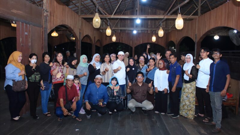 Wakil Ketua III Junaidi DPRD Kalteng Bukber, Ajak Jajaran Pers Buat Berita Kontruktif.