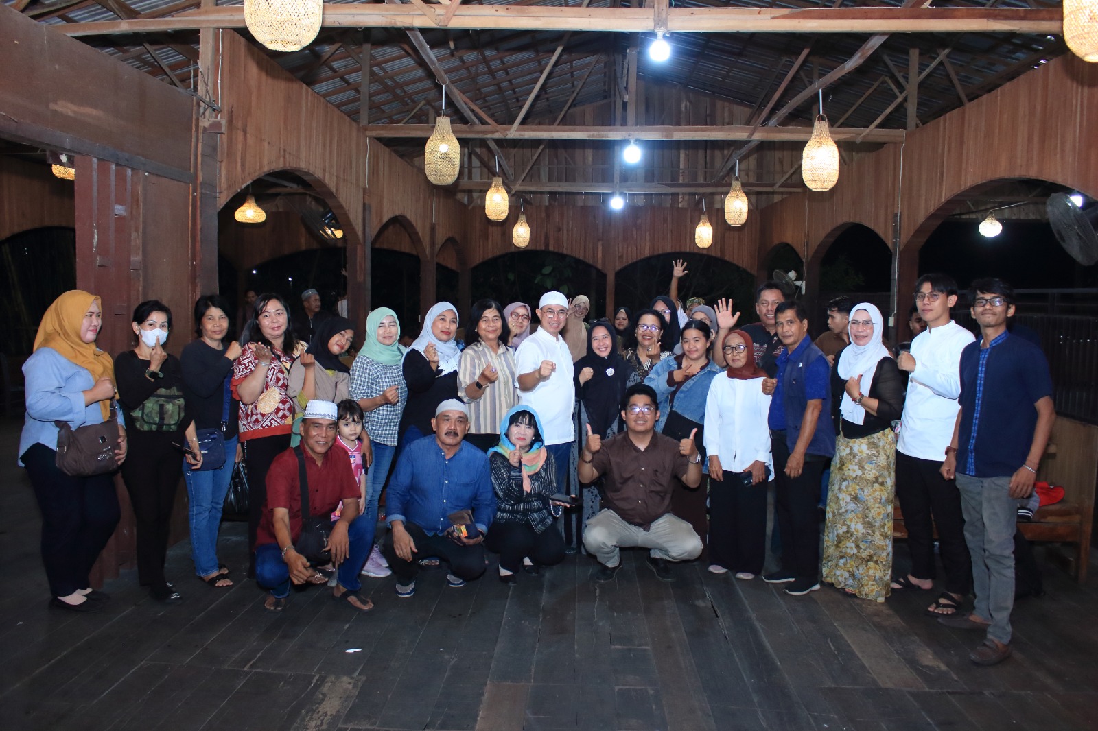 Wakil Ketua III Junaidi DPRD Kalteng Bukber, Ajak Jajaran Pers Buat Berita Kontruktif.