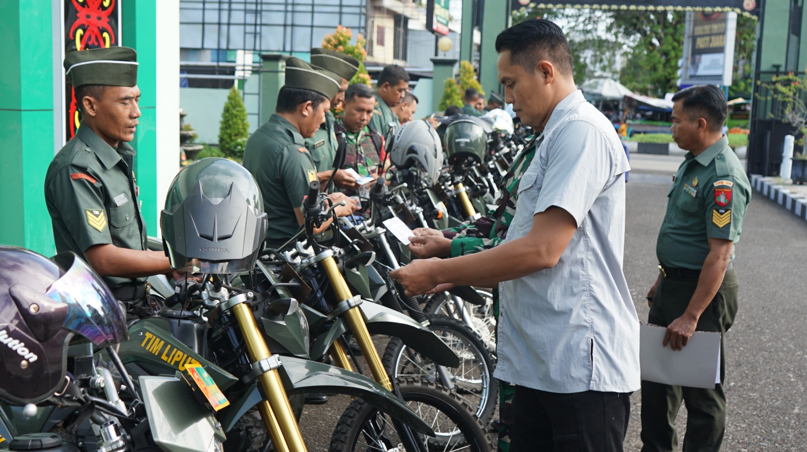 Cegah Pelanggaran, Kodim 1016/Palangka Raya Cek Kelengkapan Kendaraan Prajurit 