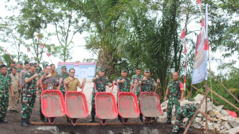 Dandim 1016/Palangka Raya Hadiri Ground Breaking Jembatan Perintis Garuda