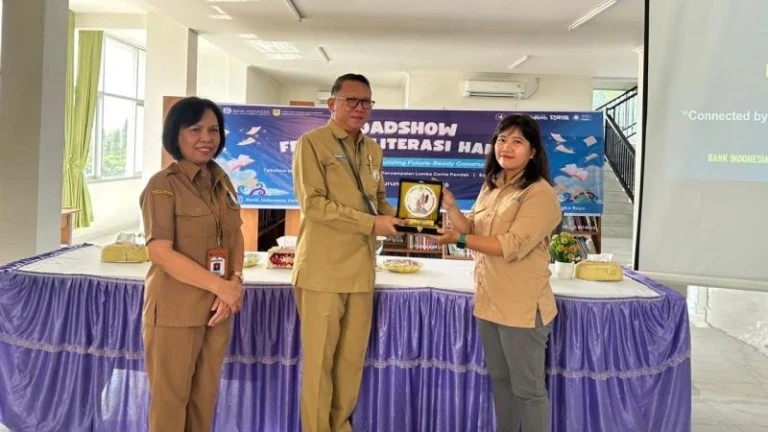 Roadshow Festival Harati BI Di Gumas dan Mura Diserbu Ribuan Pelajar.