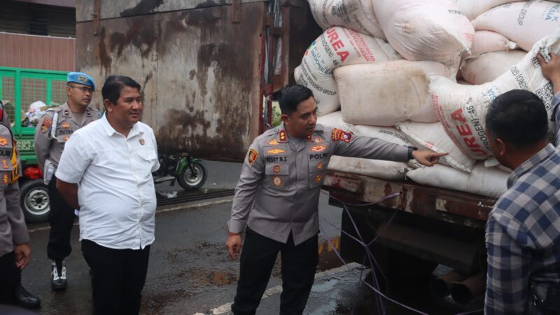 Polres Kotim Ungkap Kasus Tindak Pidana Bidang Ekonomi Penyalahgunaan Pupuk Bersubsidi.