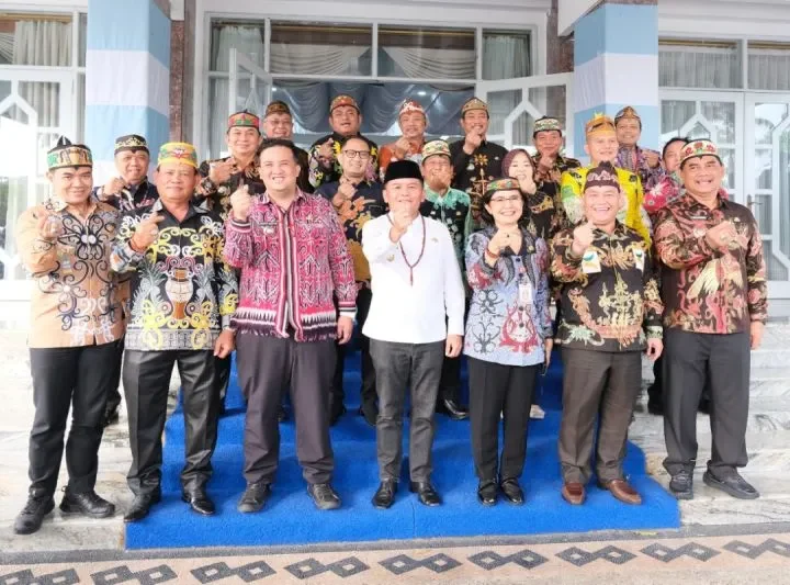 Catat Laba Bersih Rp 368 Milyar, Bank Kalteng Bagikan Dividen.