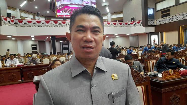 Antrian BBM, Wakil Ketua III DPRD Kalteng Junaidi Minta Langkah Luar Biasa.