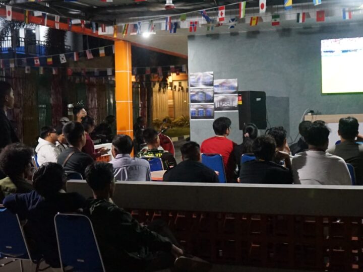Pererat Kebersamaan, Anggota Kodim 1016/Plk Nonton Bareng Piala Dunia