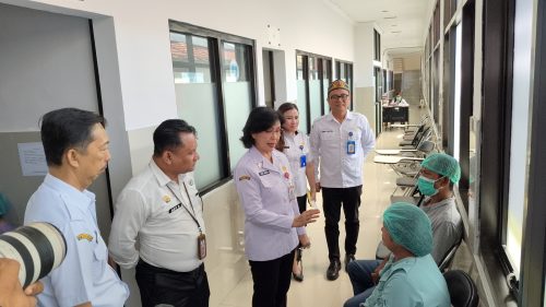 Pemerintah Kalteng Gratiskan 49 Warga Operasi Katarak.