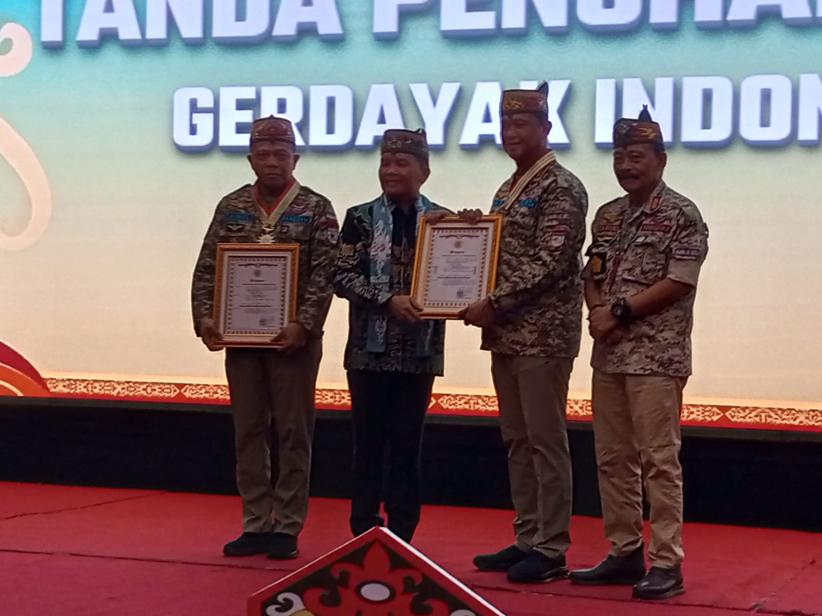 Gubernur Dukung Gerakan dan Pemberdayaan Pemuda Dayak.