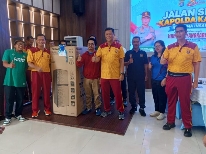 Meriahkan Hari Bhayangkara 80, Kapolda Pimpin Jalan Sehat Bareng Insan Pers.