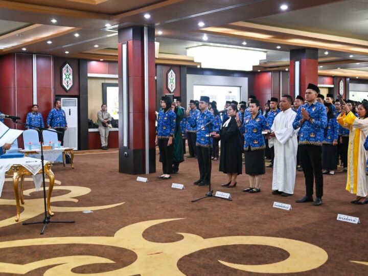 Pj Sekda Kalteng Ingatkan ASN Tingkatkan Kualitas Pelayanan Publik.
