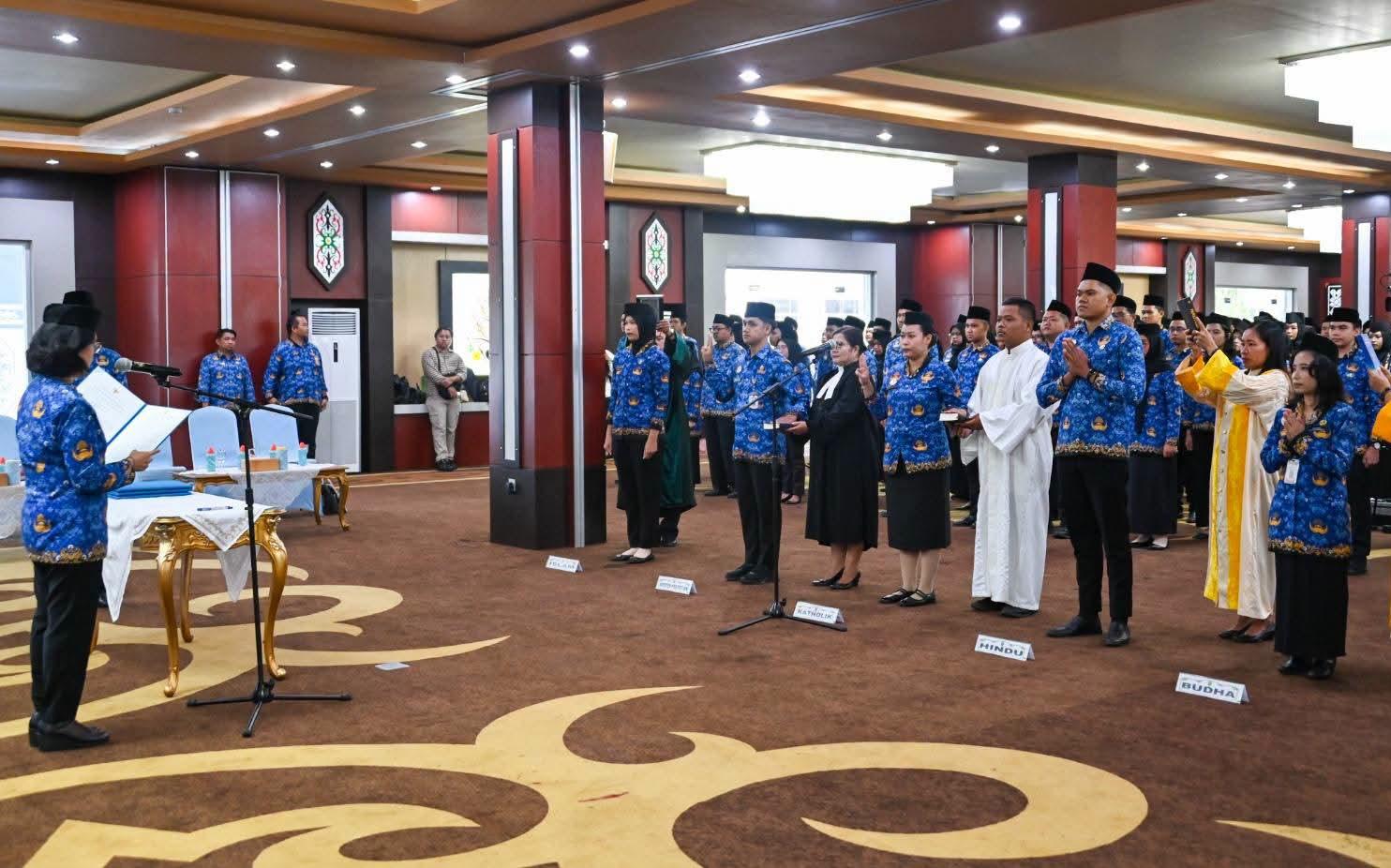 Pj Sekda Kalteng Ingatkan ASN Tingkatkan Kualitas Pelayanan Publik.