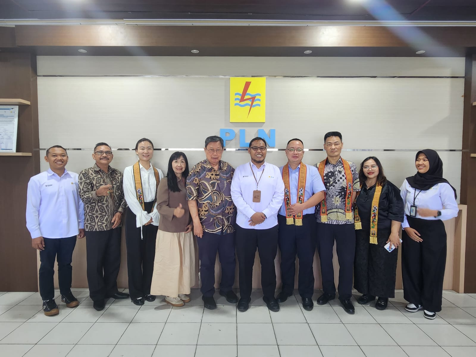 HNAC Technology Tawarkan Solusi Otomasi dan Energi Hijau ke PLN dan Meterisasi PDAM Palangka Raya.