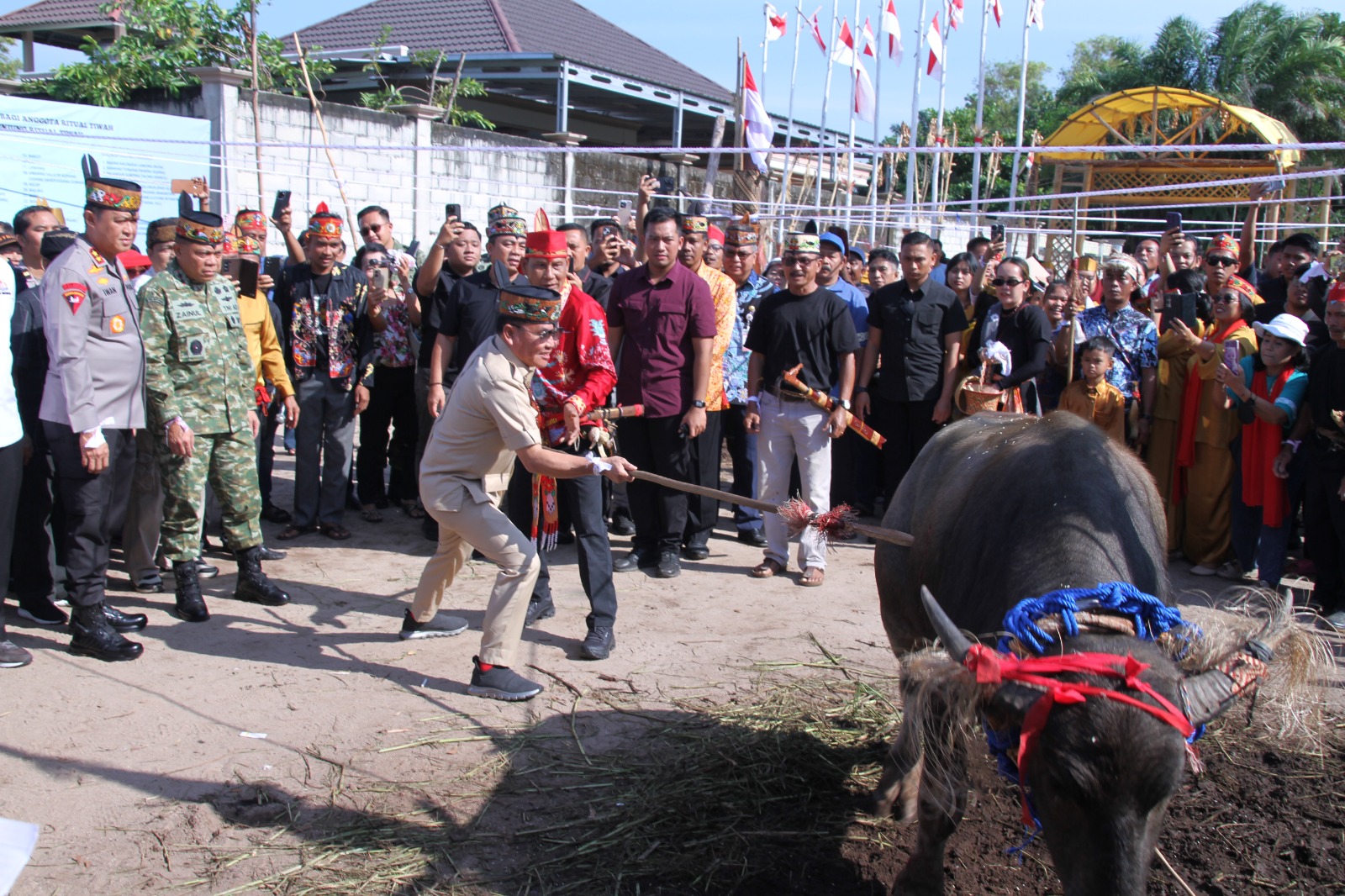 Dihadiri Gubernur, Arton Sebut Tiwah Ritual Terakhir dan Tertinggi Kaharingan.