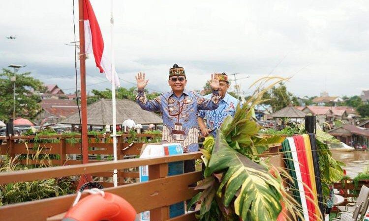 Pemerintah Kalteng Optimalkan Operasional Kapal Susur Sungai.
