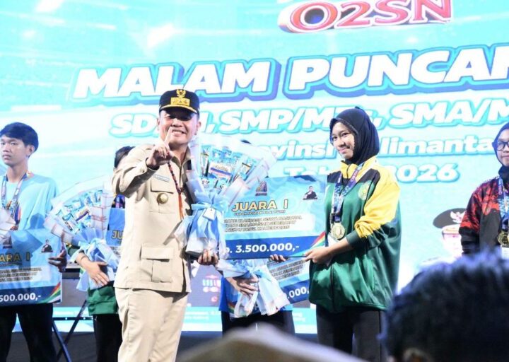 Gubernur, Pemerintah Berkomitmen Cetak Atlet Muda Berprestasi dan Lepas Atlit O2SN.