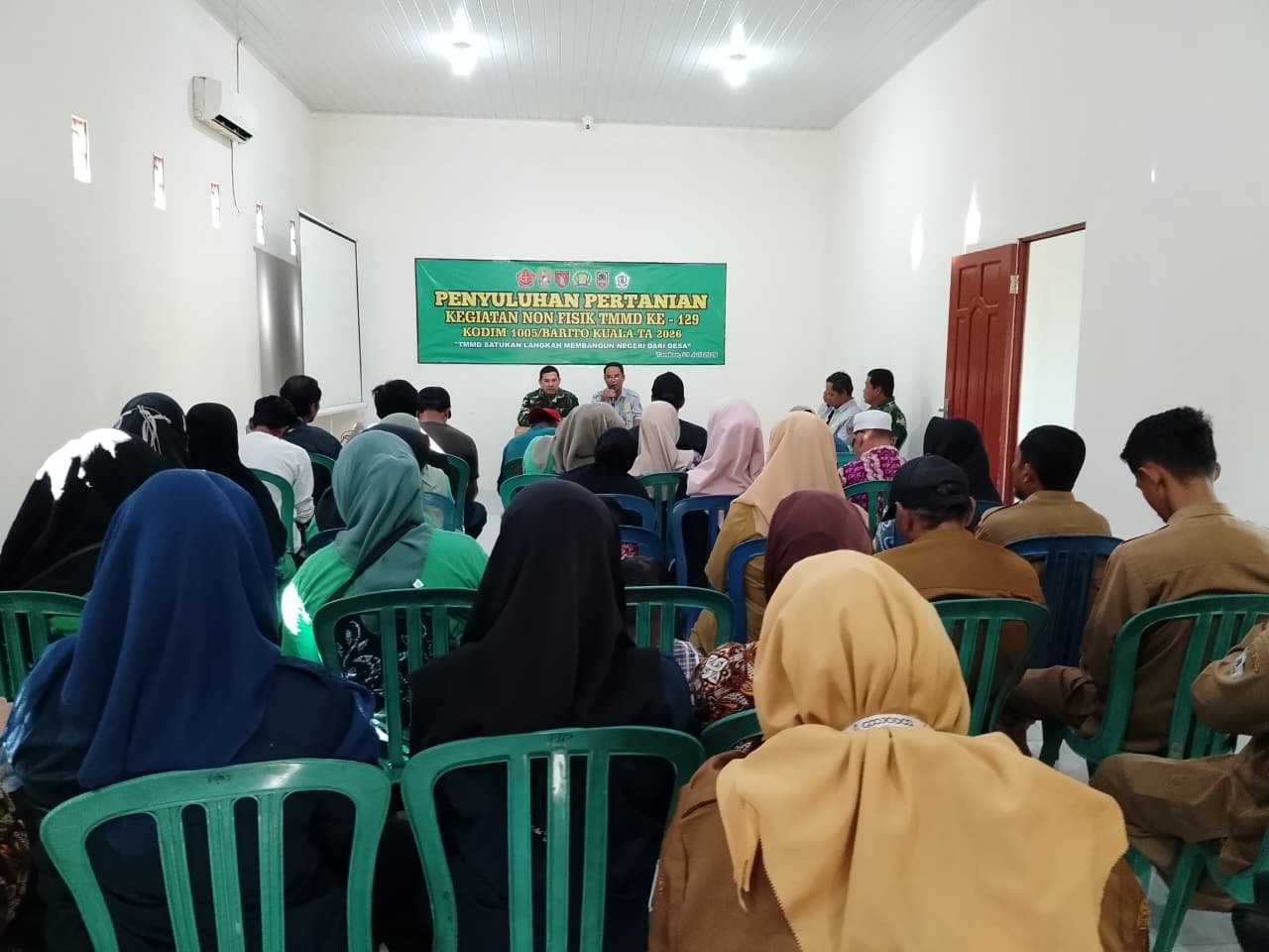 TMMD Ke-129 Kodim 1005/Batola Dorong Petani Tamban Bangun Tingkatkan Pengetahuan Pertanian