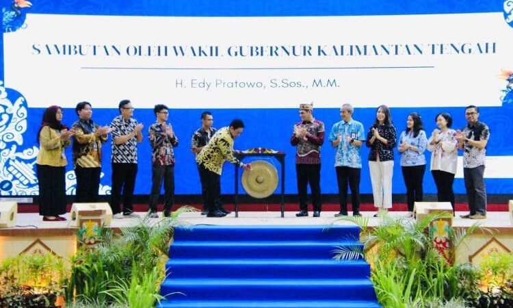 Wagub Kalteng Edy Pratowo Membuka Resmi Rakernas AMSA Indonesia Tahun 2026.