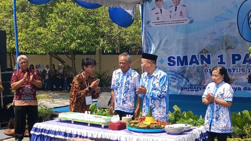 HUT ke-67 SMAN 1 Palangka Raya, Gelar Donor Darah dan Jalan Santai Sehat.