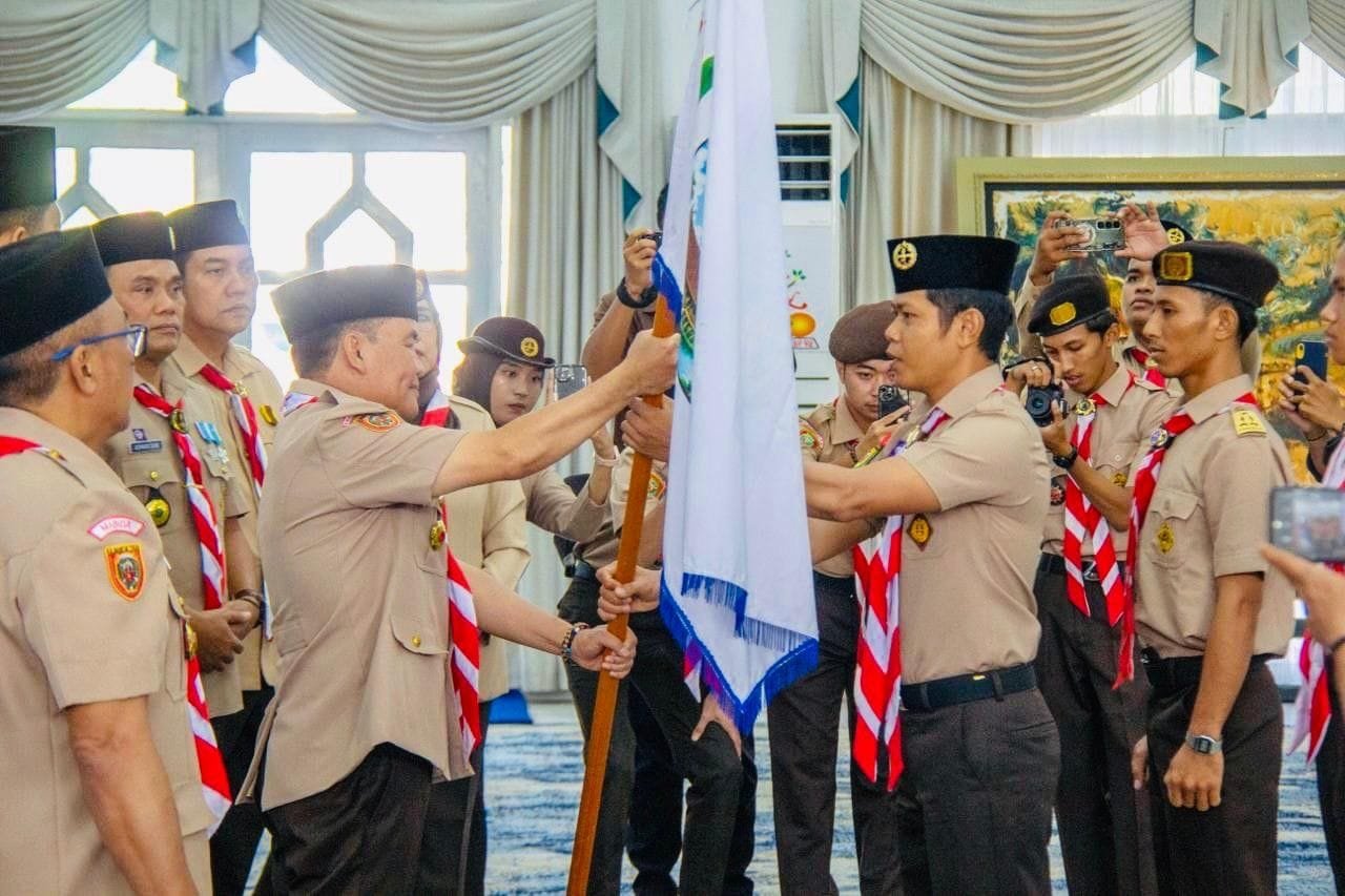 Gubernur Agustiar Sabran Lepas Kontingen Kalteng Ke Jamnas XII