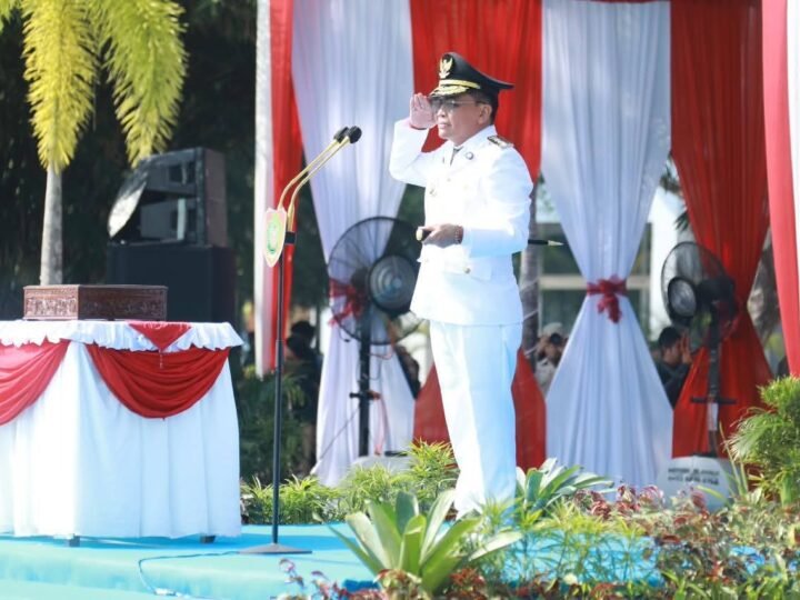 Gubernur Pimpin Upacara HUT RI ke 81, Usung Tema “Indonedia Berdaulat, Adil dan Makmur”.