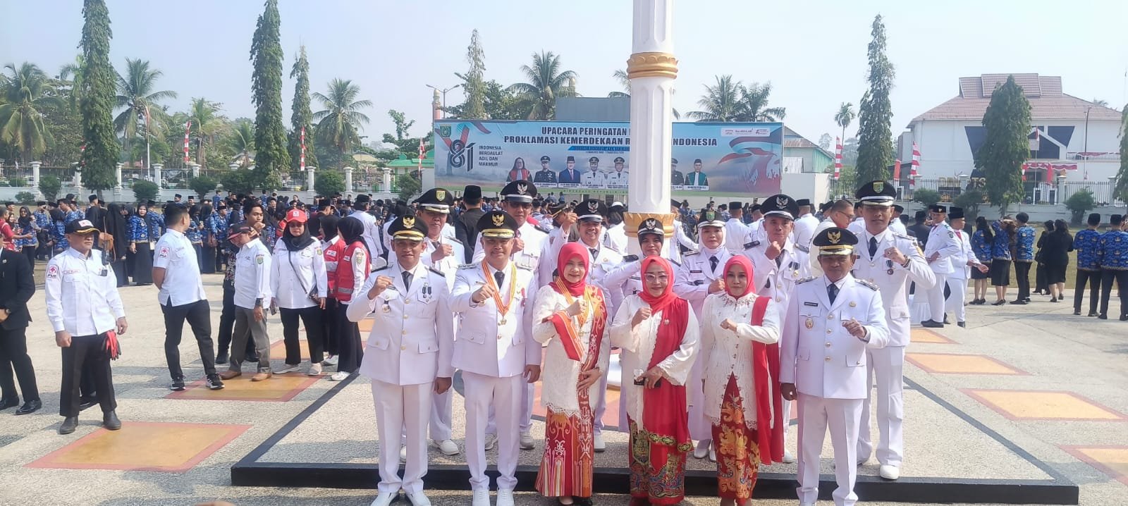 Pimpin HUT RI 81, Bupati Barsel Berharap Dukungan Anggaran Pusat.