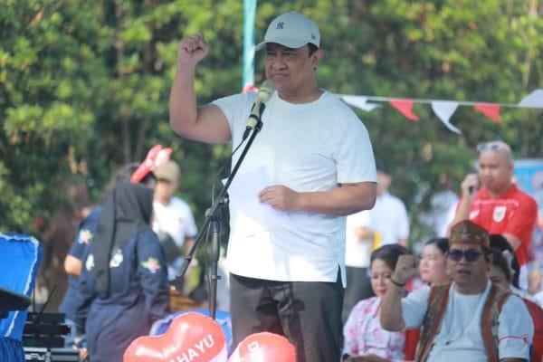 Memeriahkan HUT RI 81, Pemerintah Provinsi Gelar Aneka Perlobaan Tradisional.