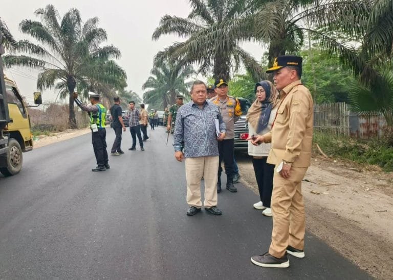 Ruas Sampit-Ujung Pandaran Tuntas, Gubernur Minta Warga Awasi Tidak Lebihi Tonase.