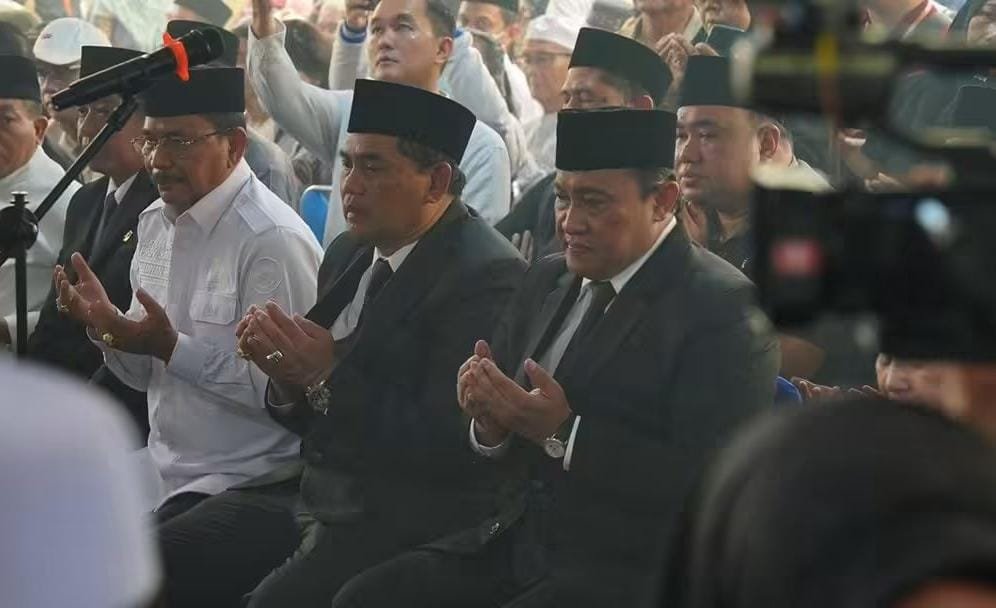 Kehilangan Putra Terbaik, Wagub Pimpim.Pemakaman Mantan Bupati Barut.