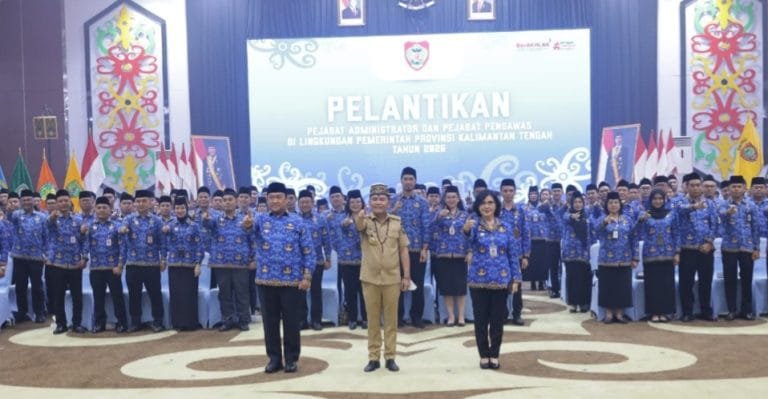 Lantik 234 Pejabat, Gubernur Minta Penelolaan Anggaran Jelas.